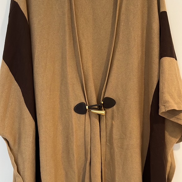 Michael Kors Sweater - Picture 2 of 4